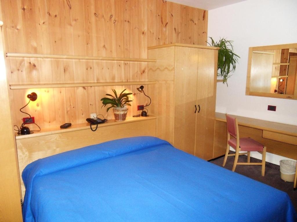 Hotel Santa Caterina Santa Caterina Valfurva Exteriör bild