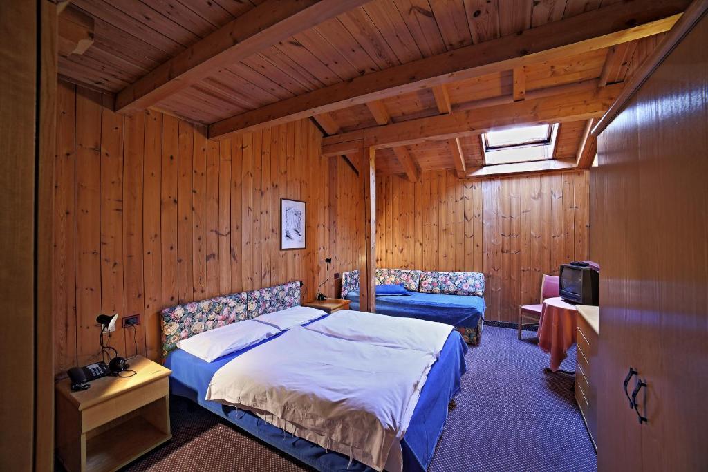 Hotel Santa Caterina Santa Caterina Valfurva Rum bild