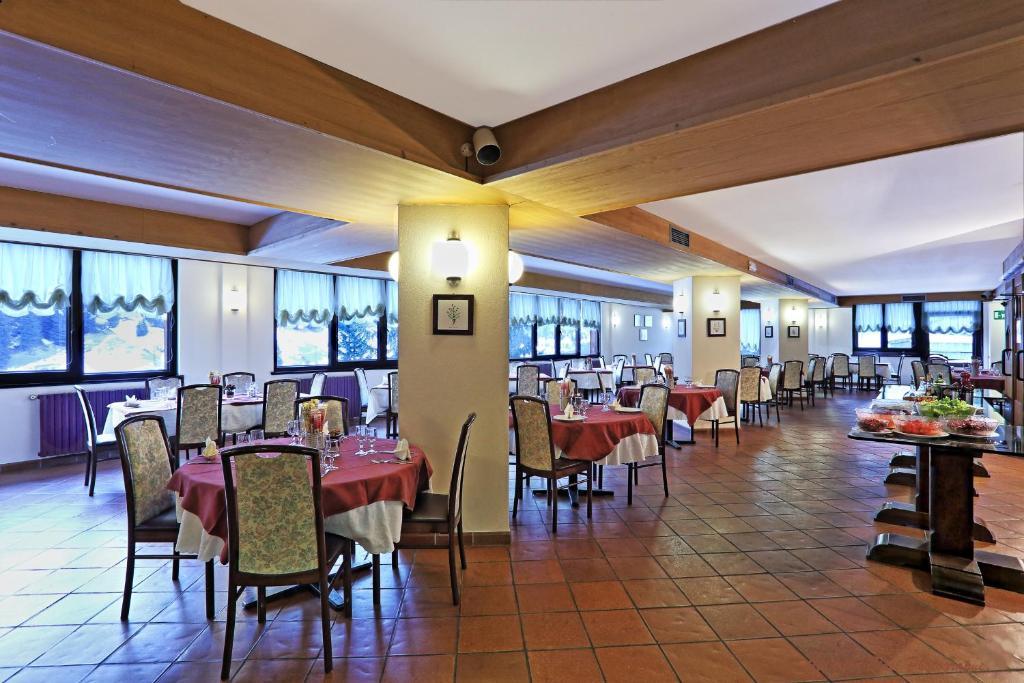 Hotel Santa Caterina Santa Caterina Valfurva Exteriör bild