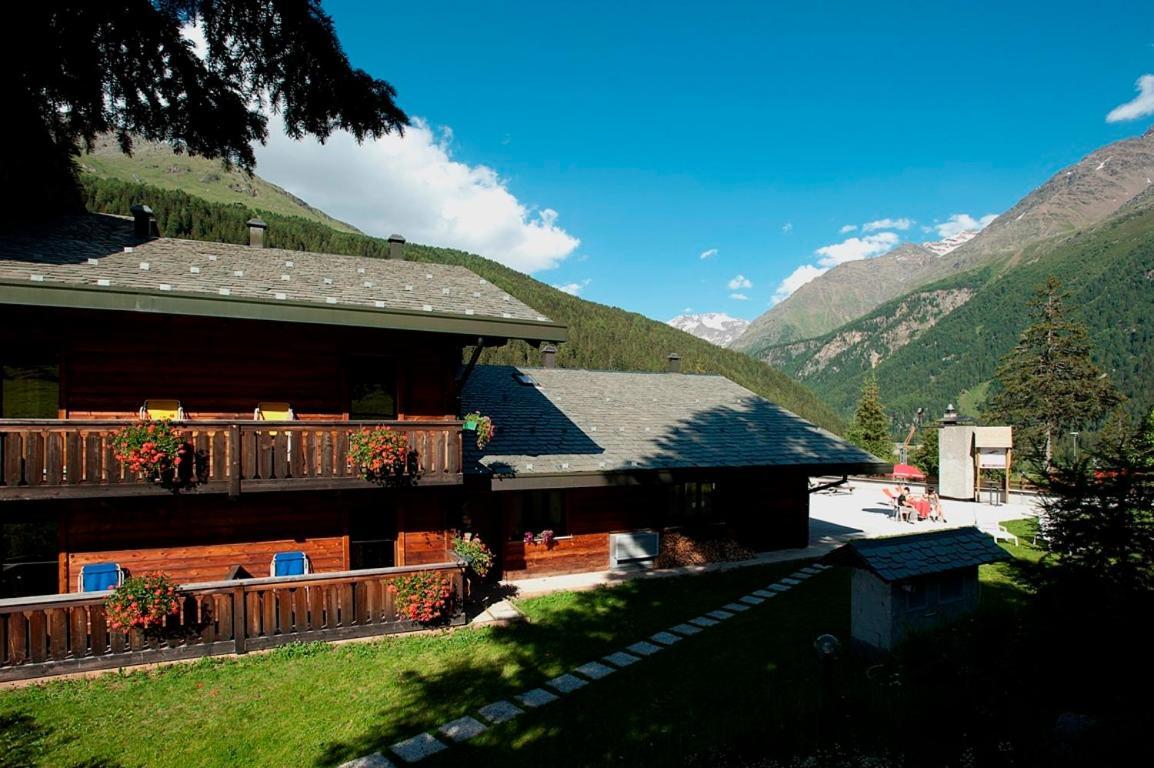 Hotel Santa Caterina Santa Caterina Valfurva Exteriör bild