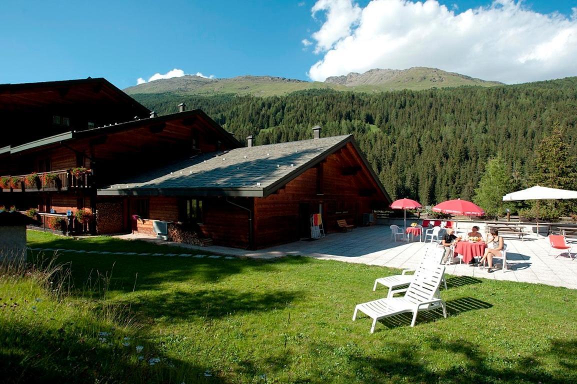 Hotel Santa Caterina Santa Caterina Valfurva Exteriör bild